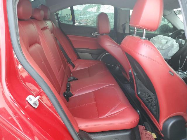 ZARFAMAN3L7631383 - 2020 ALFA ROMEO GIULIA 红色 照片 10