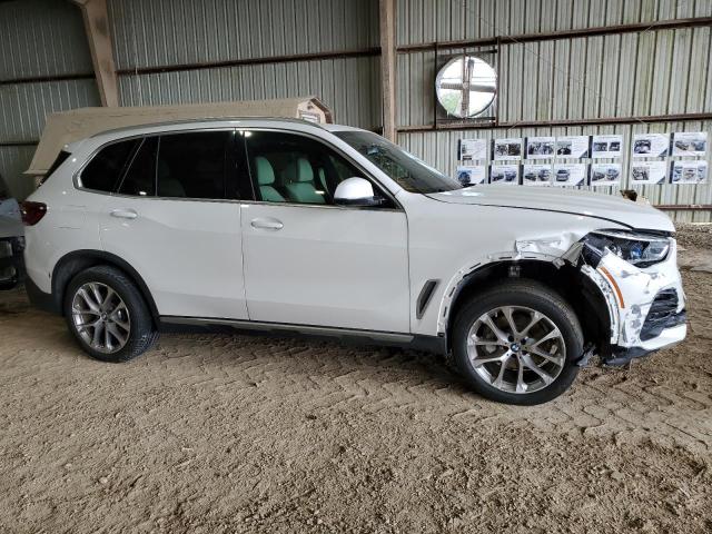 5UXCR4C09M9H71937 - 2021 BMW X5 SDRIVE 40I WHITE photo 4