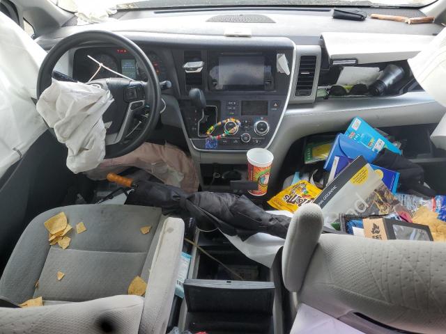 5TDKK3DC0GS753687 - 2016 TOYOTA SIENNA LE 灰色 照片 8