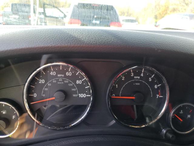 1C4BJWEG0GL318840 - 2016 JEEP WRANGLER U SAHARA GREEN photo 8