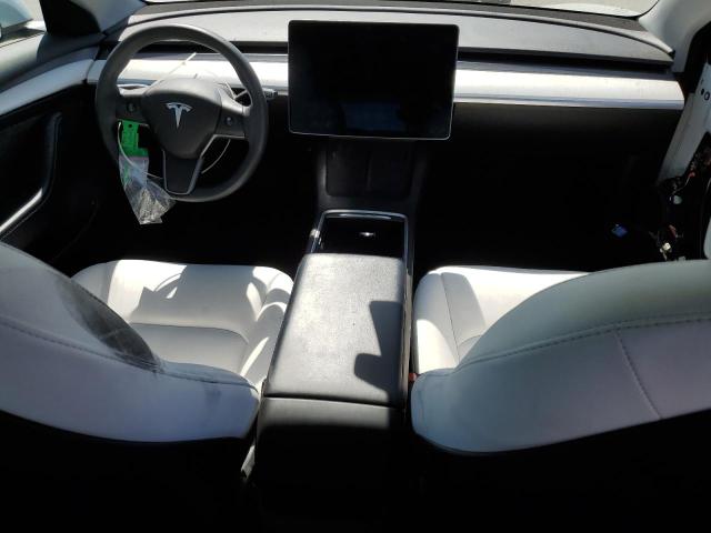 5YJ3E1EA5NF153262 - 2022 TESLA MODEL 3 WHITE photo 8