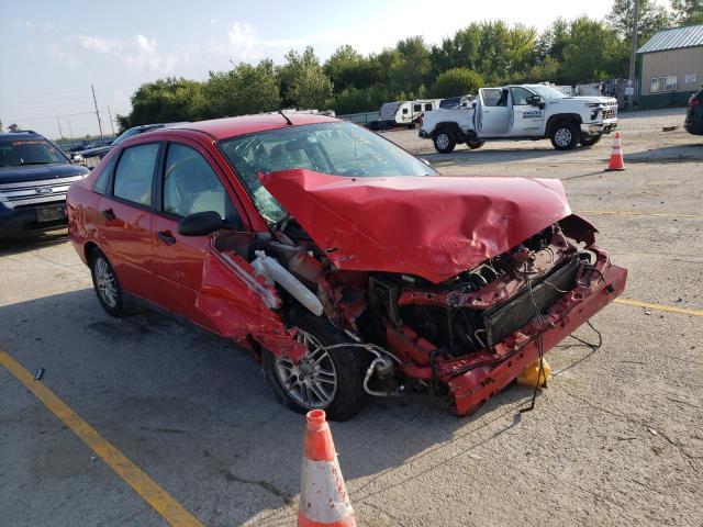 1FAFP34N67W131427 - 2007 FORD FOCUS ZX4 RED photo 4