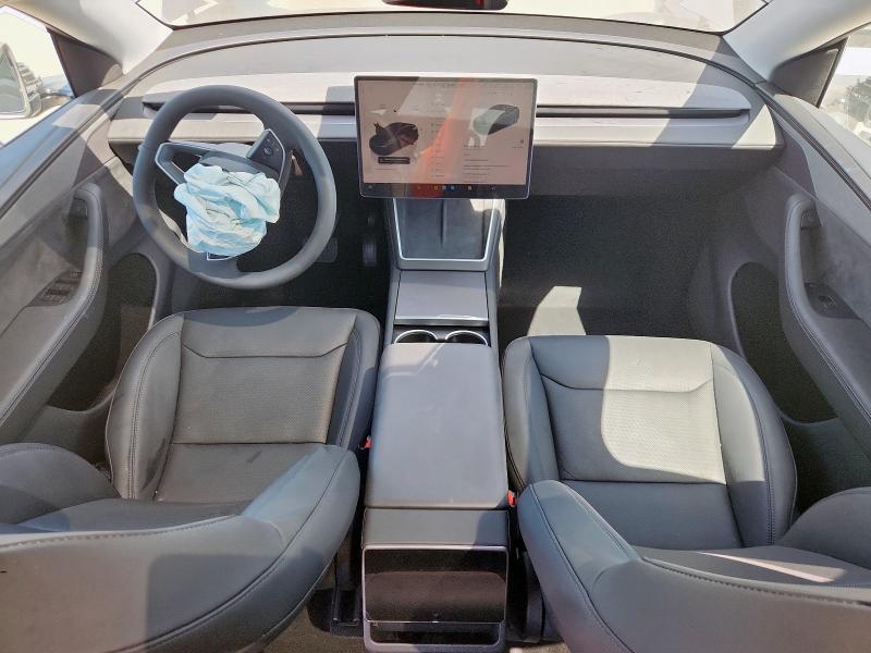 7SAYGDED4TA439726 - 2026 TESLA MODEL Y გრაფიტი ფოტო 8