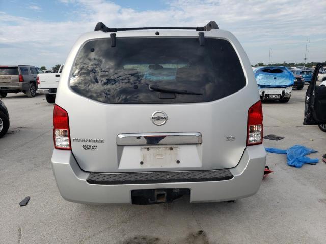 5N1AR18U95C715044 - 2005 NISSAN PATHFINDER LE 银色 照片 6