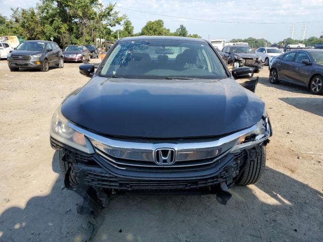 1HGCR2F36GA245634 - 2016 HONDA ACCORD LX Schwarz Foto 5