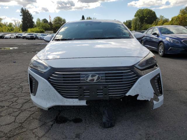 KMHC05LC5JU064959 - 2018 HYUNDAI IONIQ LIMITED WHITE photo 5