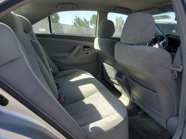 4T1BF3EKXAU093280 - 2010 TOYOTA CAMRY BASE Күміс фото 10