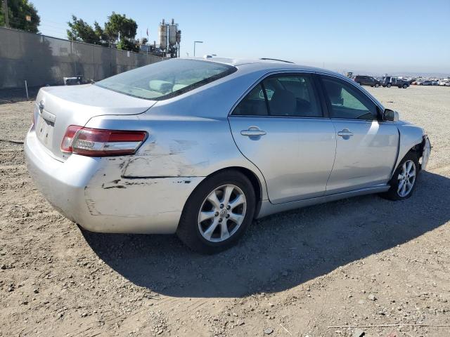 4T1BF3EKXAU093280 - 2010 TOYOTA CAMRY BASE Күміс фото 3