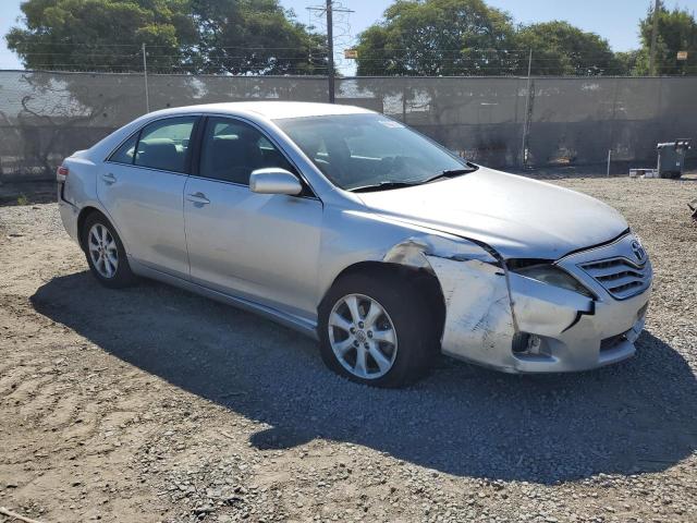 4T1BF3EKXAU093280 - 2010 TOYOTA CAMRY BASE Күміс фото 4