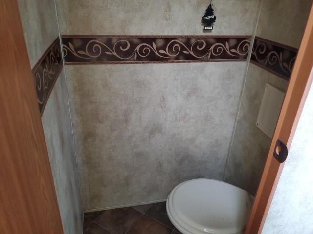 4YDT30021C1530964 - 2012 KEYSTONE SPRINTER CREAM photo 6