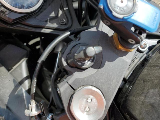 JS1GN7FA3R7100830 - 2024 SUZUKI GSX-R600 BLACK photo 8