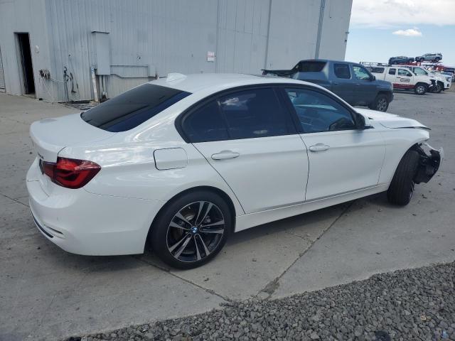 WBA8B9C52JEE80961 - 2018 BMW 330 I WHITE photo 3