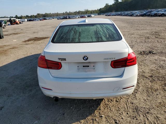 WBA8A3C53JA505807 - 2018 BMW 320 XI WHITE photo 6