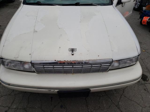 1G1BN53E2PR118676 - 1993 CHEVROLET CAPRICE CLASSIC LS WHITE photo 11