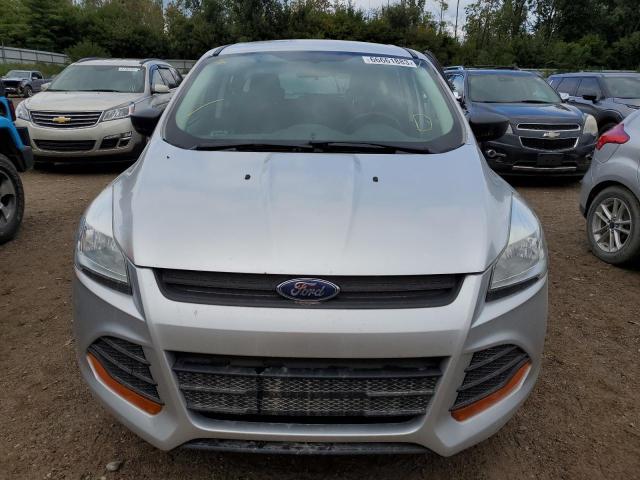 1FMCU0F71EUE51066 - 2014 FORD ESCAPE S SILVER photo 5