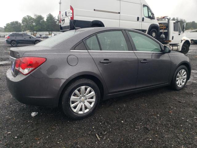 1G1PF5S97B7158487 - 2011 CHEVROLET CRUZE LT GRAY photo 3