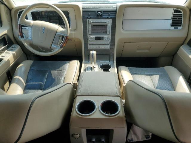 5LMFU27548LJ03713 - 2008 LINCOLN NAVIGATOR 白色 照片 8