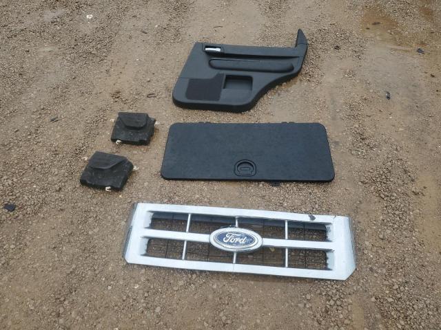 1FMCU0EG3BKB03844 - 2011 FORD ESCAPE LIMITED Silber Foto 13