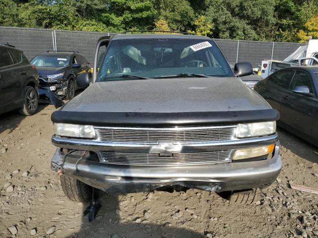 3GNFK16T8YG226538 - 2000 CHEVROLET SUBURBAN K1500 SILVER photo 5