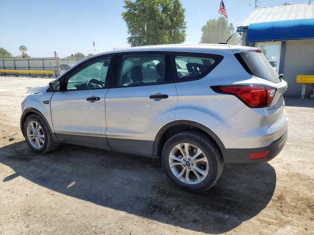 1FMCU0F7XKUB02919 - 2019 FORD ESCAPE S SILVER photo 2