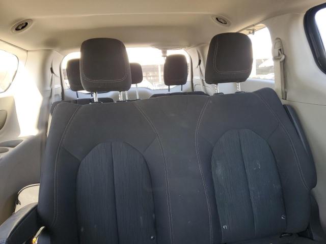 2C4RC1AG3JR356935 - 2018 CHRYSLER PACIFICA L GRAY photo 10