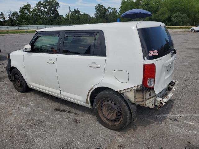 JTLZE4FE0EJ049756 - 2014 TOYOTA SCION XB WHITE photo 2