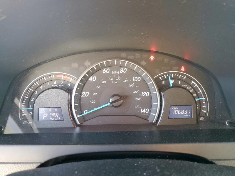 4T1BF1FK5CU541303 - 2012 TOYOTA CAMRY BASE 白色 照片 9