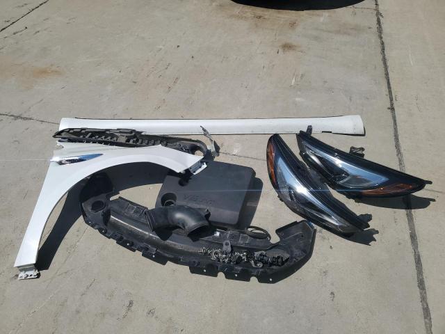 5GAEVCKW2LJ133854 - 2020 BUICK ENCLAVE AVENIR WHITE photo 13