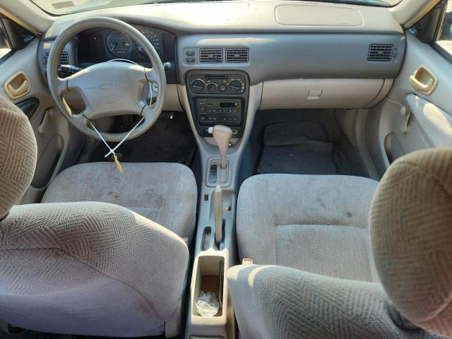 1Y1SK5284YZ411021 - 2000 CHEVROLET GEO PRIZM BASE GREEN photo 8