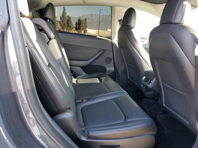 7SAYGAEE0NF575901 - 2022 TESLA MODEL Y 灰色 照片 11