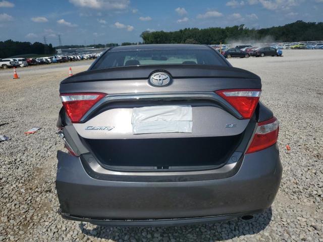4T1BF1FK2HU650602 - 2017 TOYOTA CAMRY LE GRAY photo 6