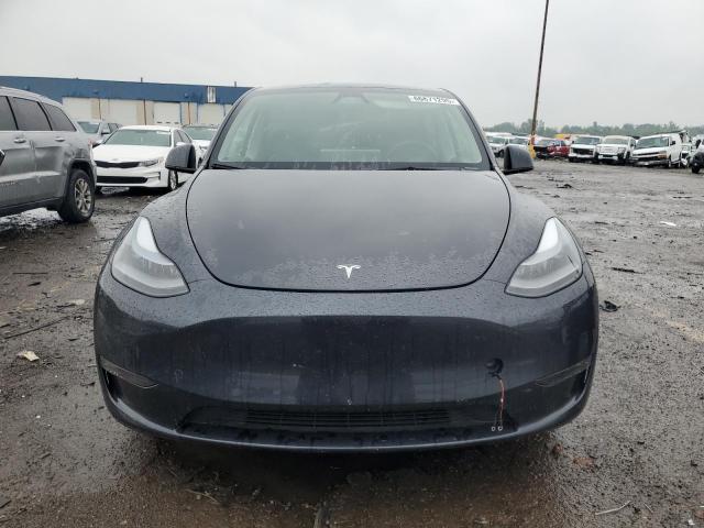 7SAYGDEE4RF029643 - 2024 TESLA MODEL Y 灰色 照片 5