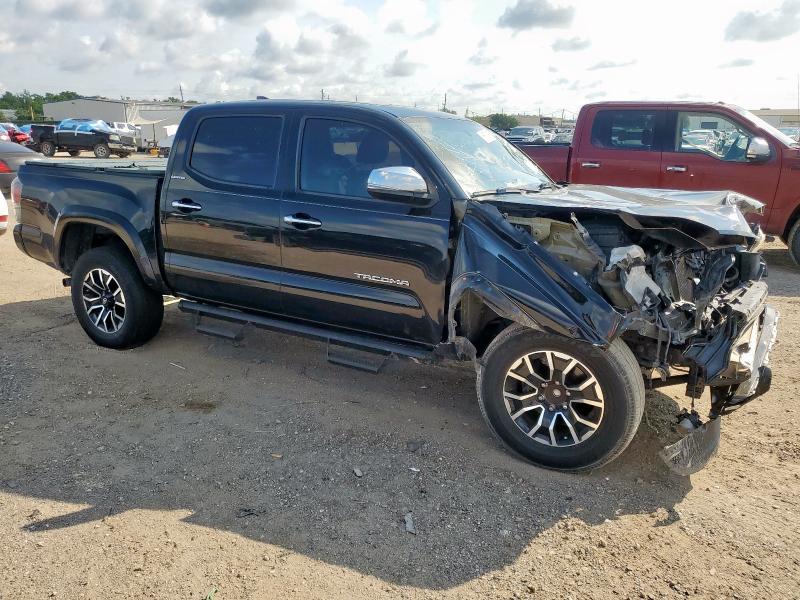 5TFEZ5CN8HX038353 - 2017 TOYOTA TACOMA DOUBLE CAB 黑色 照片 4