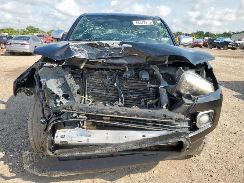 5TFEZ5CN8HX038353 - 2017 TOYOTA TACOMA DOUBLE CAB 黑色 照片 5