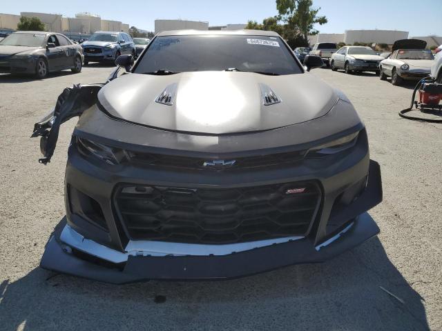 1G1FF1R72H0170136 - 2017 CHEVROLET CAMARO SS შავი ფოტო 5