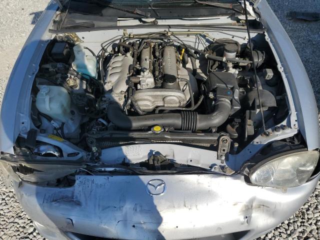 JM1NB353X10212250 - 2001 MAZDA MX-5 MIATA BASE SILVER photo 11