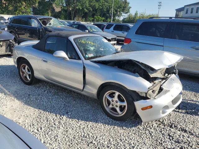 JM1NB353X10212250 - 2001 MAZDA MX-5 MIATA BASE SILVER photo 4