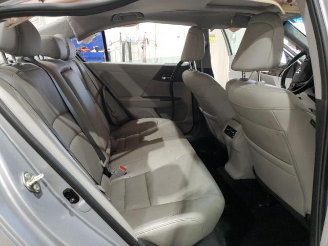 1HGCR2F86HA205213 - 2017 HONDA ACCORD EXL 银色 照片 10