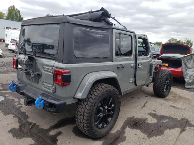 1C4JJXP68NW205266 - 2022 JEEP WRANGLER U SAHARA 4XE GRAY photo 3