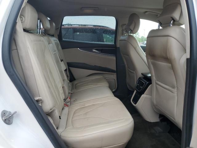 2LMTJ8LR0GBL44357 - 2016 LINCOLN MKX RESERVE WHITE photo 11