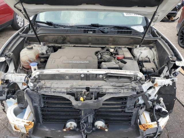 2LMTJ8LR0GBL44357 - 2016 LINCOLN MKX RESERVE WHITE photo 12