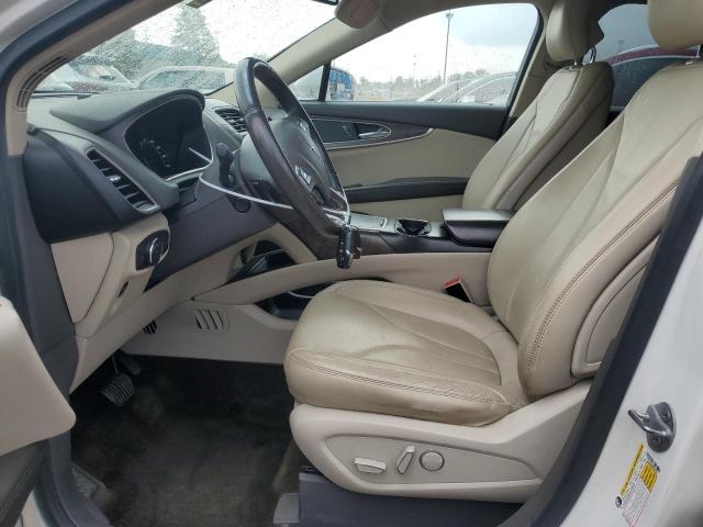 2LMTJ8LR0GBL44357 - 2016 LINCOLN MKX RESERVE WHITE photo 7