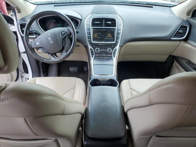 2LMTJ8LR0GBL44357 - 2016 LINCOLN MKX RESERVE WHITE photo 8