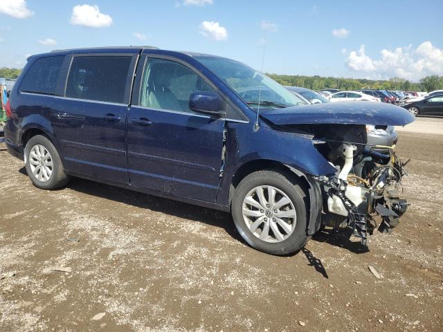 2C4RVABGXDR725142 - 2013 VOLKSWAGEN ROUTAN SE BLUE photo 4