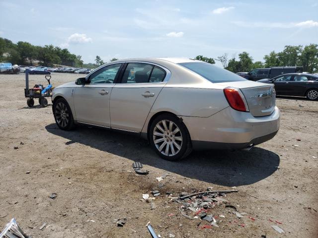 1LNHM94R99G627350 - 2009 LINCOLN MKS CREAM photo 2