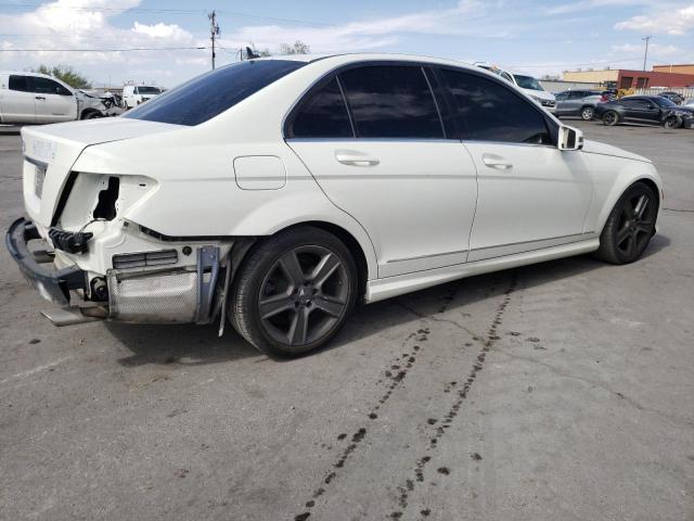 WDDGF5EB6AR088401 - 2010 MERCEDES-BENZ C 300 WHITE photo 3