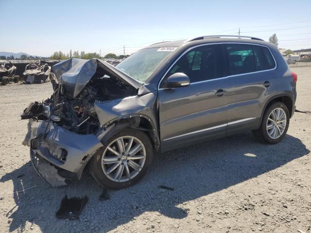 2012 VOLKSWAGEN TIGUAN S, 