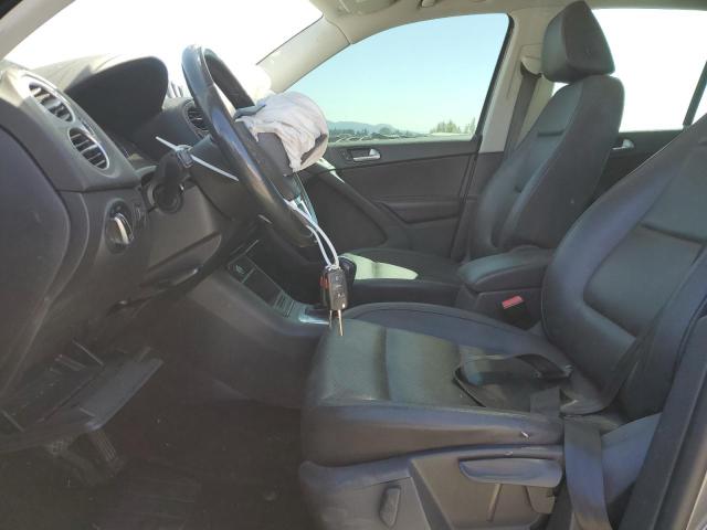 WVGBV7AX2CW077013 - 2012 VOLKSWAGEN TIGUAN S GRAY photo 7