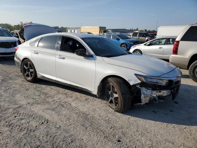 1HGCV1F14KA007522 - 2019 HONDA ACCORD LX WHITE photo 4