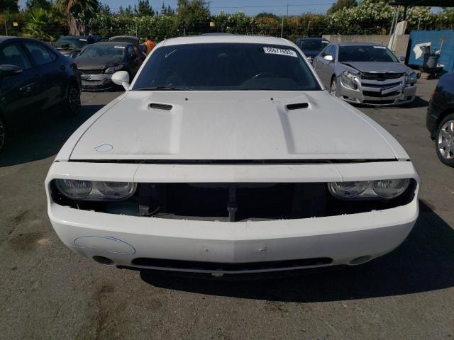 2B3CJ4DG4BH603249 - 2011 DODGE CHALLENGER WHITE photo 5